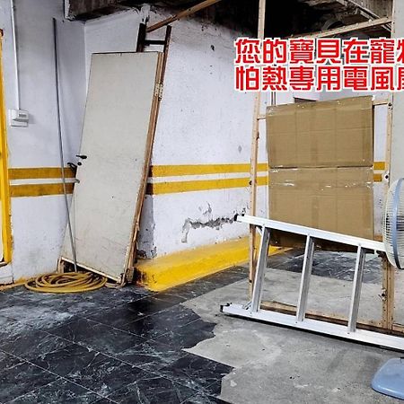 Hua Ku Hotel Tajnan Kültér fotó